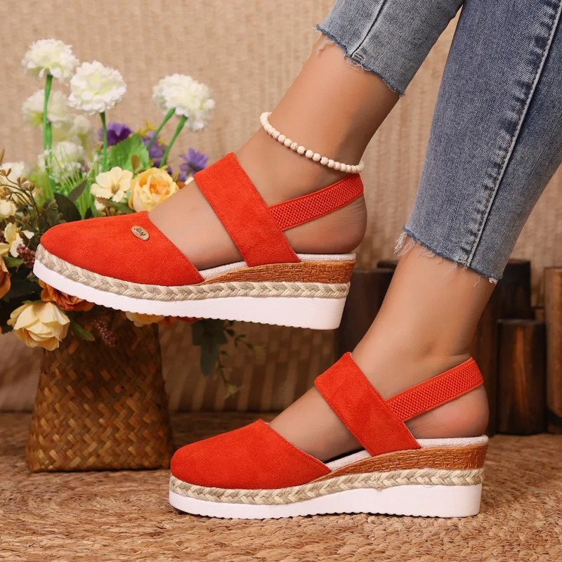 Wedge Espadrille Women - Damskie sandały na koturnie z zakrytymi