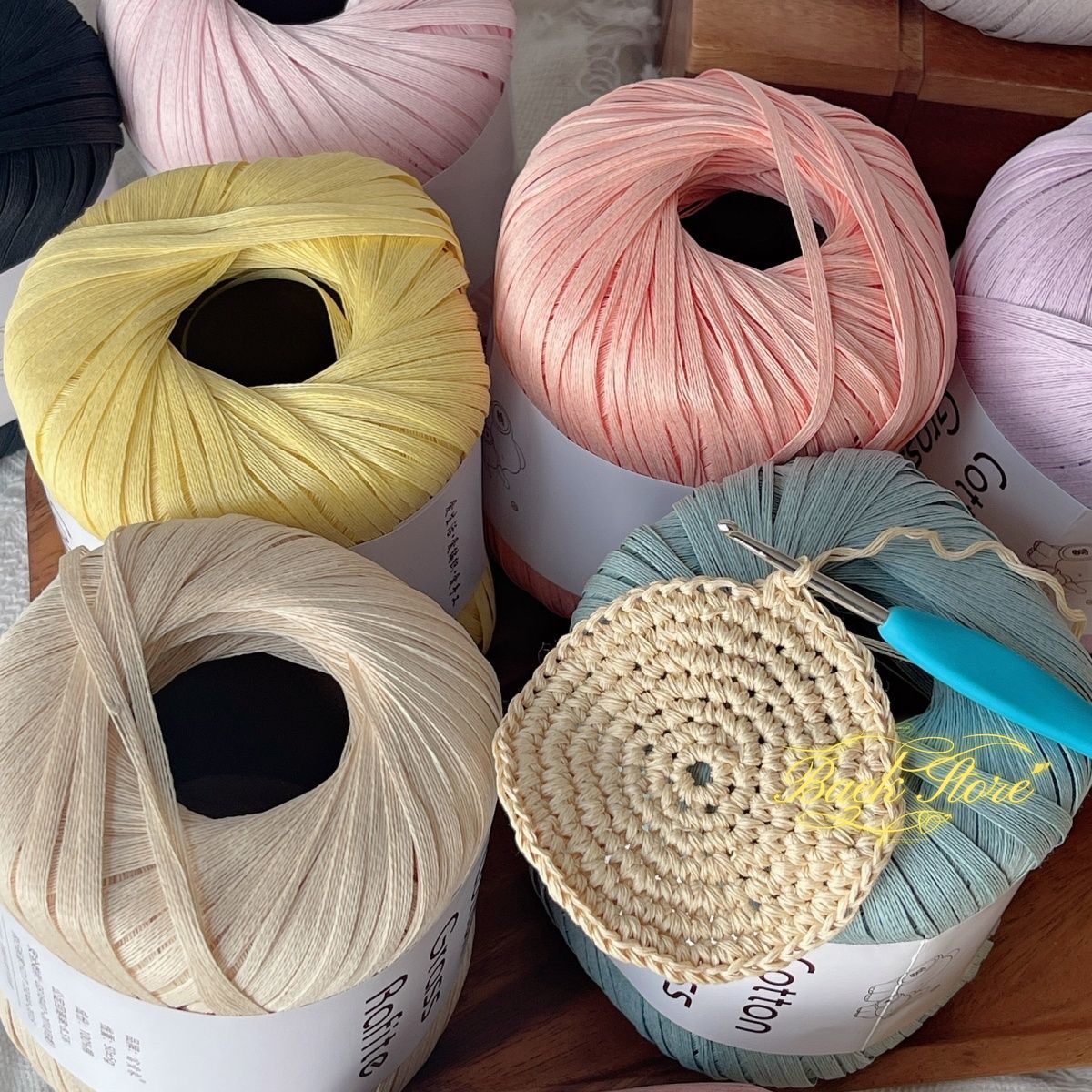 102M/rolka Wielokolorowa przęd – Crochet Bag Raffia recenzja i cena