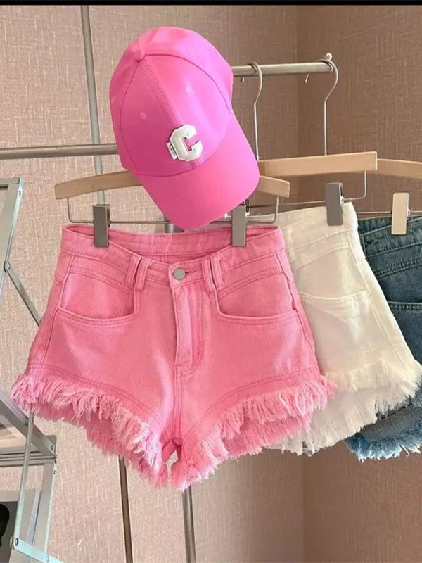 Damskie szorty jeansowe w styl – Shorts Denim Frayed recenzja i cena